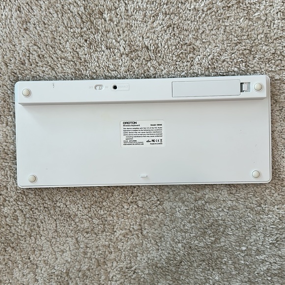 Bluetooth Keyboard - Picture 2 of 2